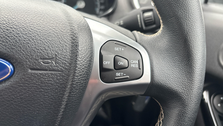 Ford Fiesta 1.0 EcoBoost Titanium 5dr Powershift Petrol Hatchback